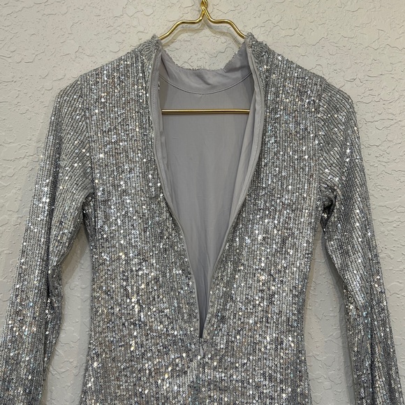Abercrombie & Fitch Silver Sequin Long Sleeve Mock Neck Mini Dress NWT - Picture 7 of 12